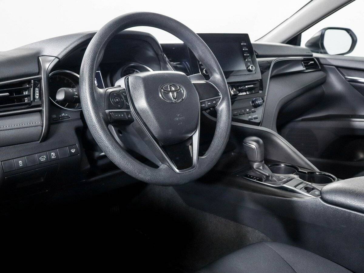 Купить Toyota Camry с пробегом. Фото: #10