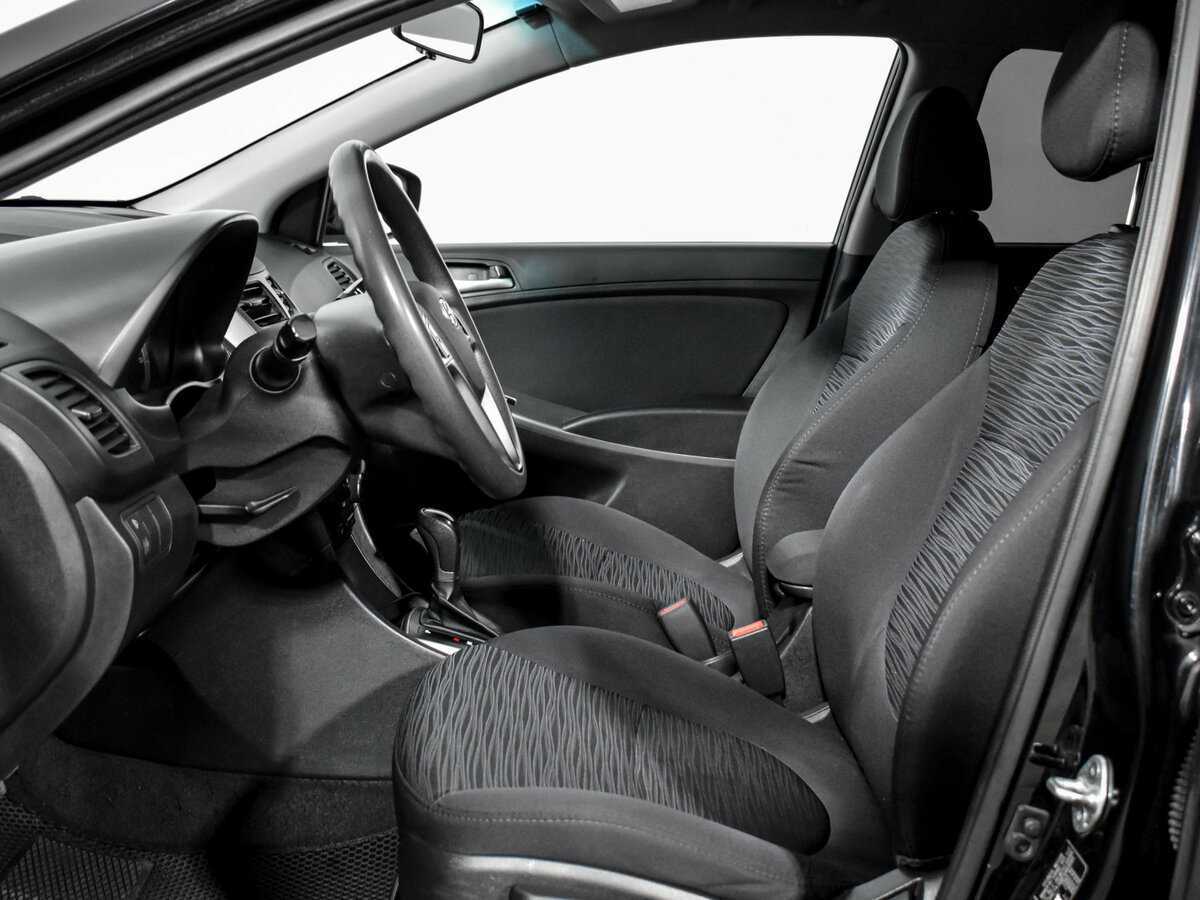 Купить Hyundai Solaris с пробегом. Фото: #8