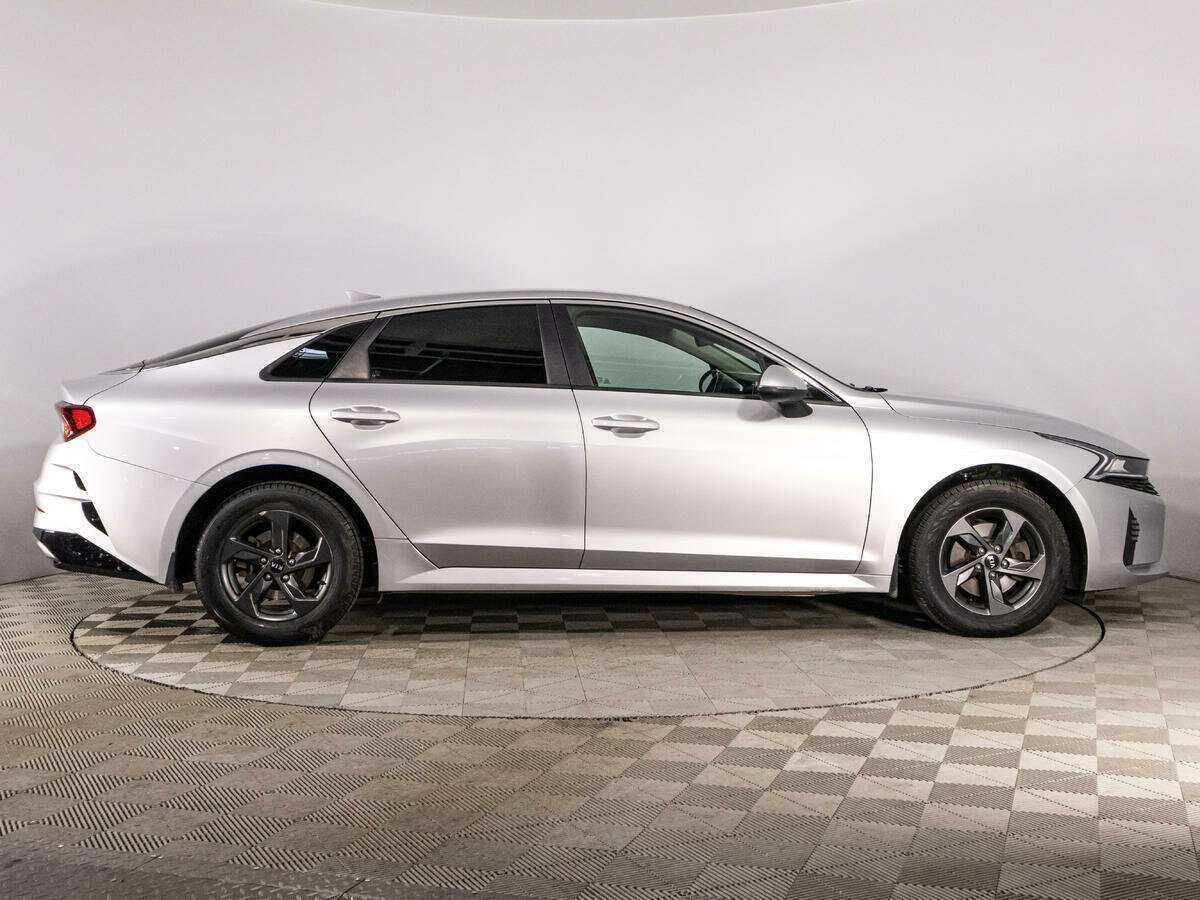 Купить Kia K5 с пробегом. Фото: #3