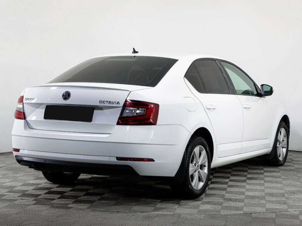 Купить Skoda Octavia с пробегом. Фото: #3