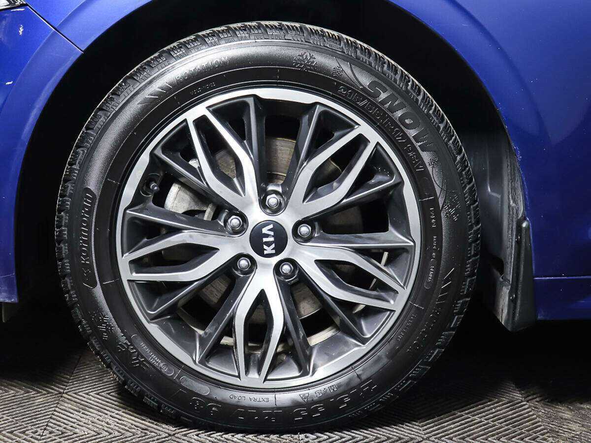 Купить Kia K5 с пробегом. Фото: #21