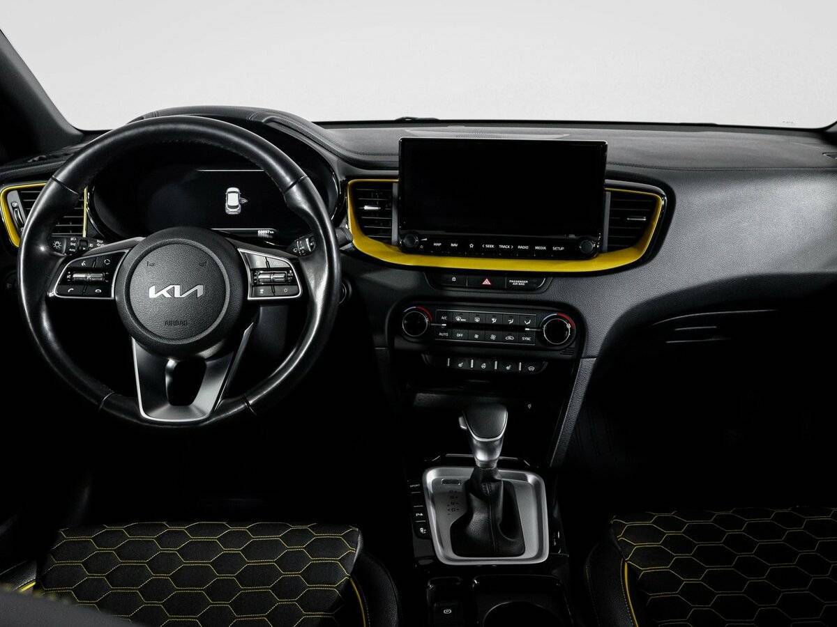 Купить Kia XCeed с пробегом. Фото: #11