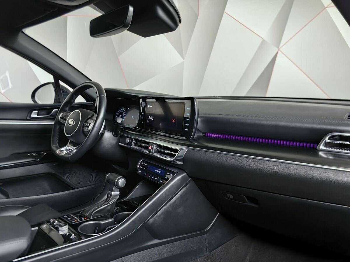 Купить Kia K5 с пробегом. Фото: #8