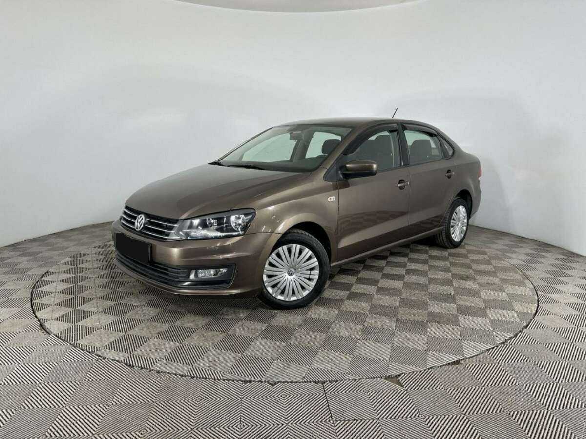 Купить Volkswagen Polo с пробегом. Фото: #0