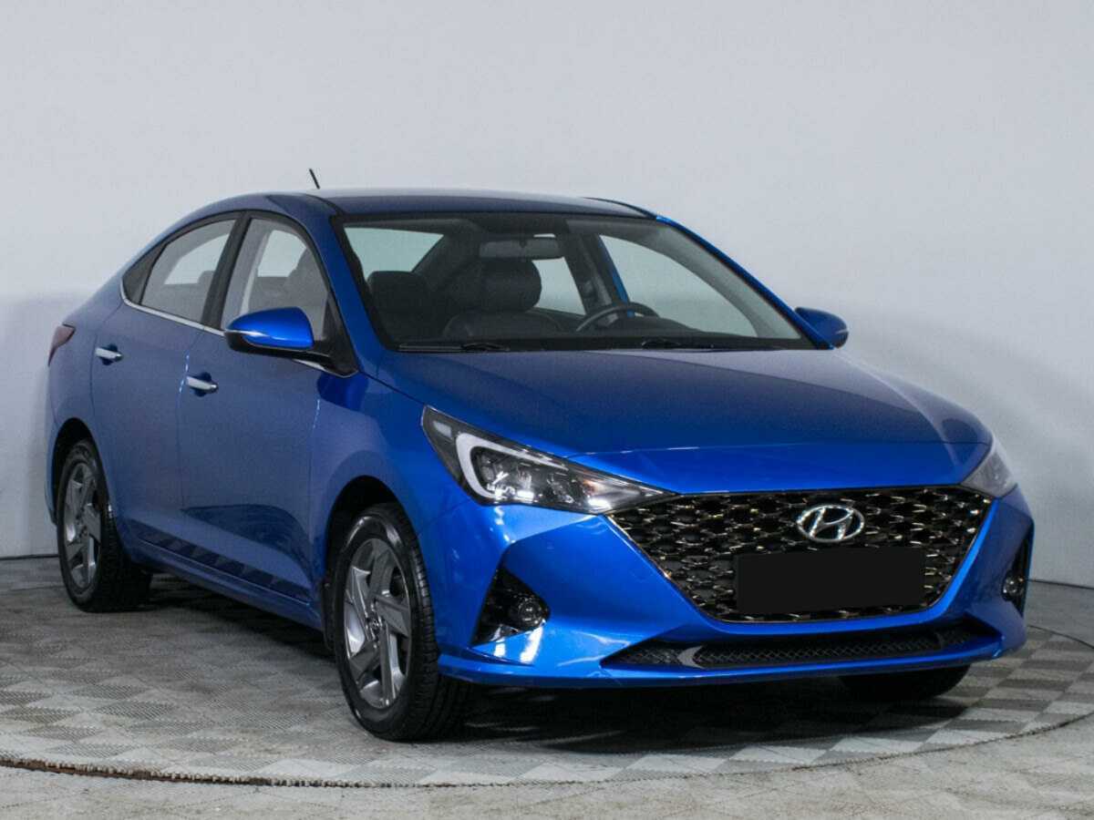 Купить Hyundai Solaris с пробегом. Фото: #2