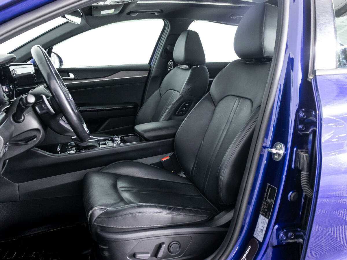 Купить Kia K5 с пробегом. Фото: #25