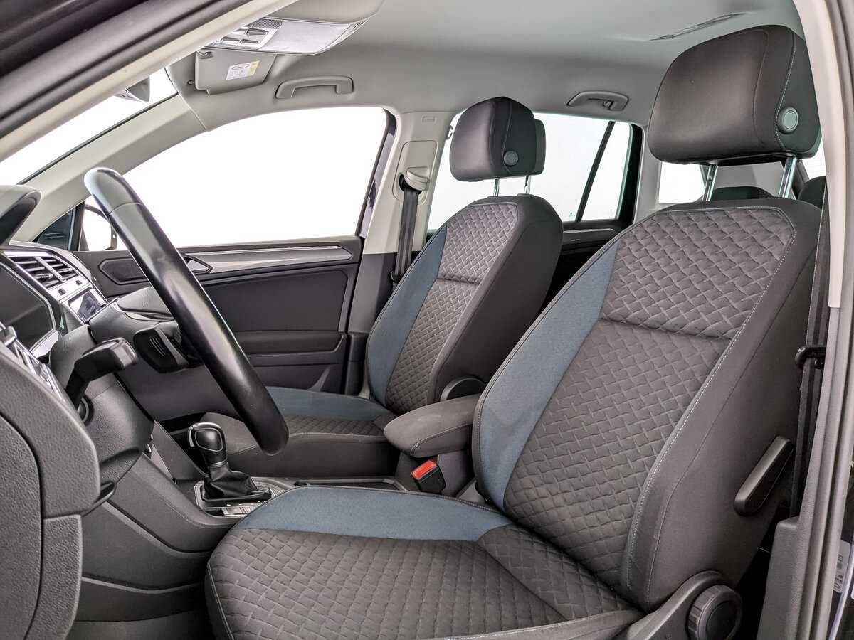 Купить Volkswagen Tiguan с пробегом. Фото: #15