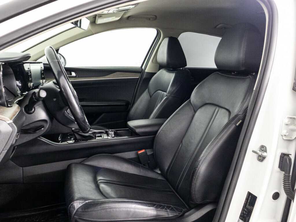 Купить Kia K5 с пробегом. Фото: #20