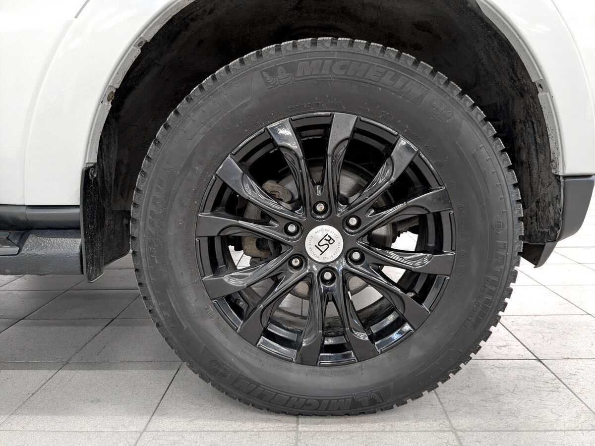 Купить Mitsubishi Pajero с пробегом. Фото: #17