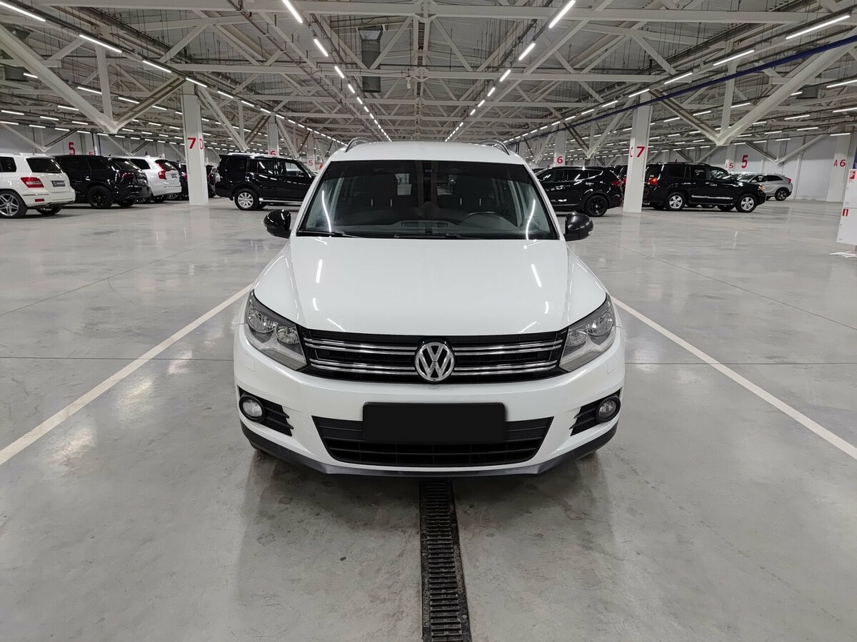 Купить Volkswagen Tiguan с пробегом. Фото: #1