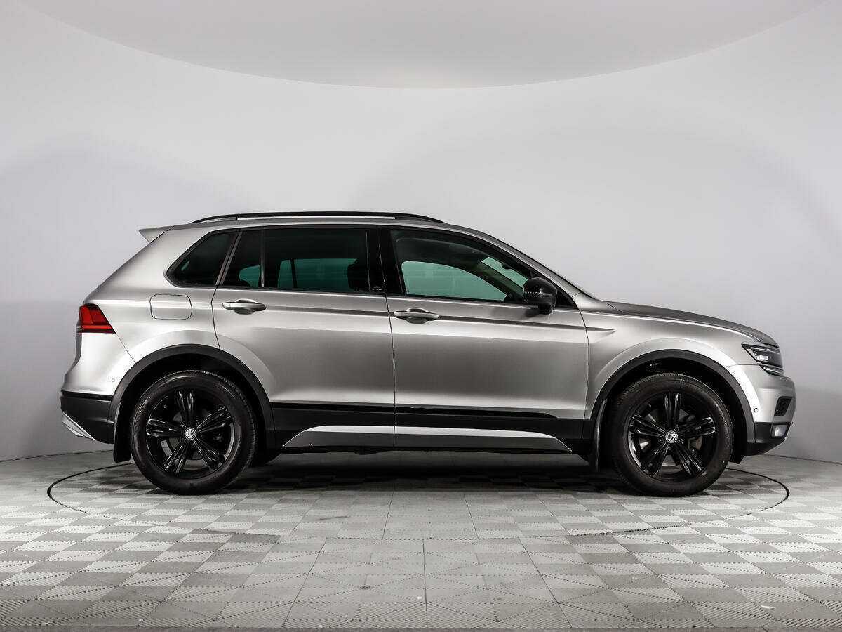 Купить Volkswagen Tiguan с пробегом. Фото: #3