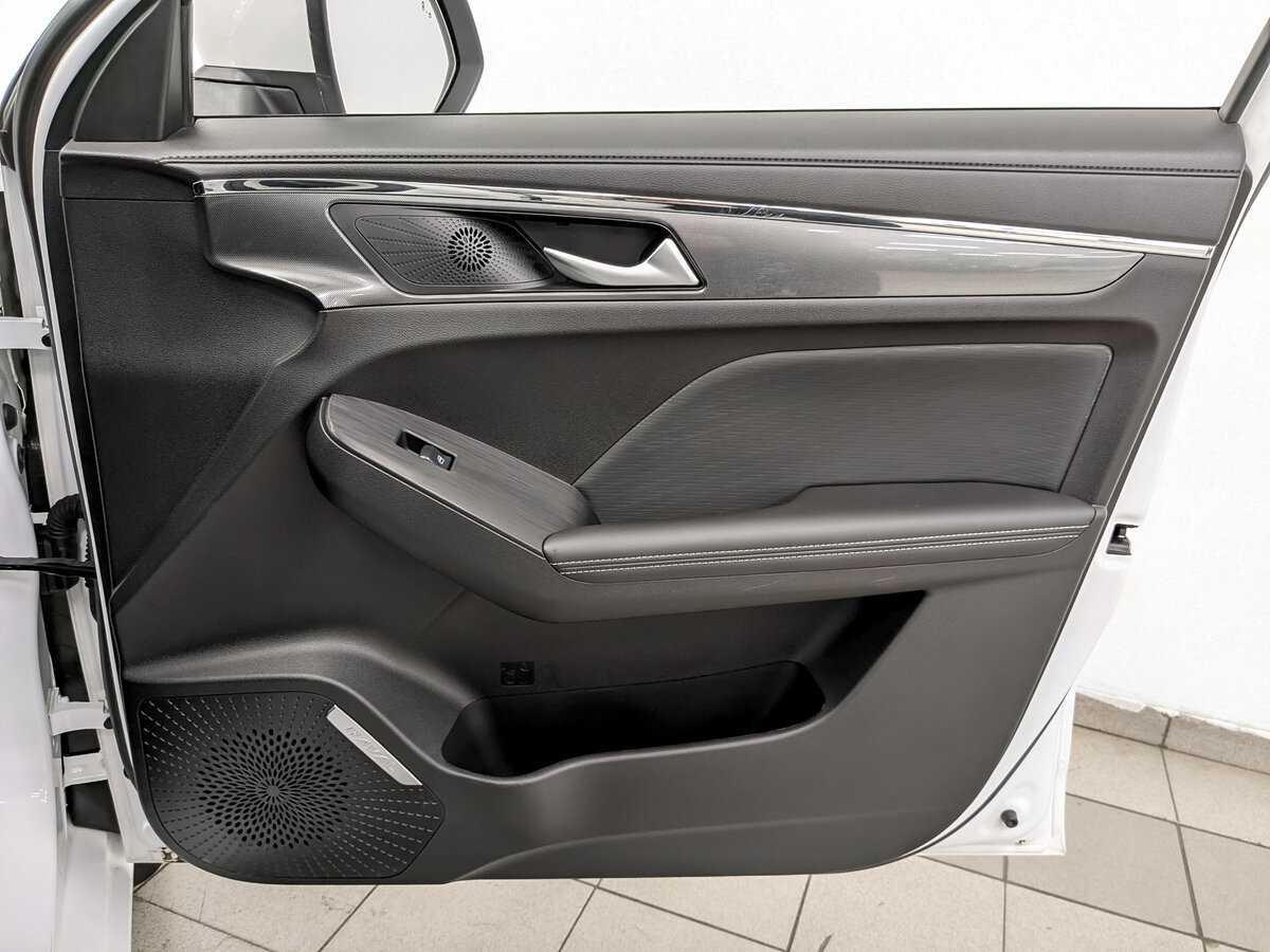 Купить Haval Jolion с пробегом. Фото: #24