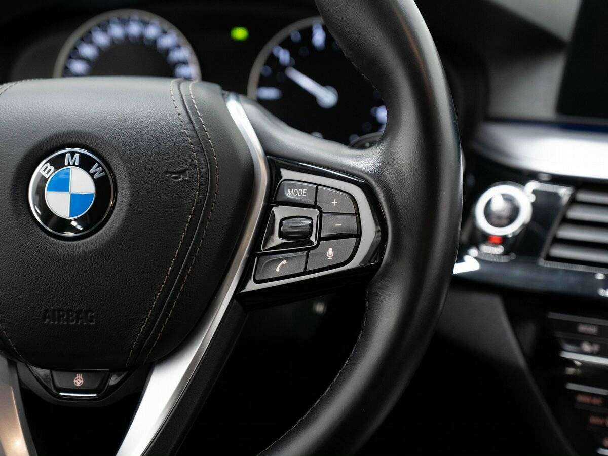 Купить BMW 5 серии с пробегом. Фото: #12