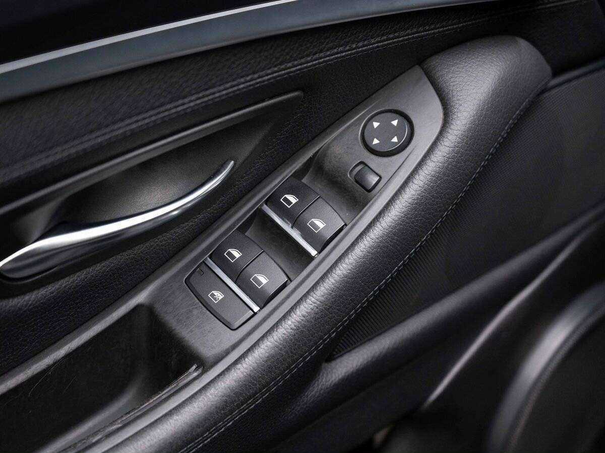 Купить BMW 5 серии с пробегом. Фото: #17