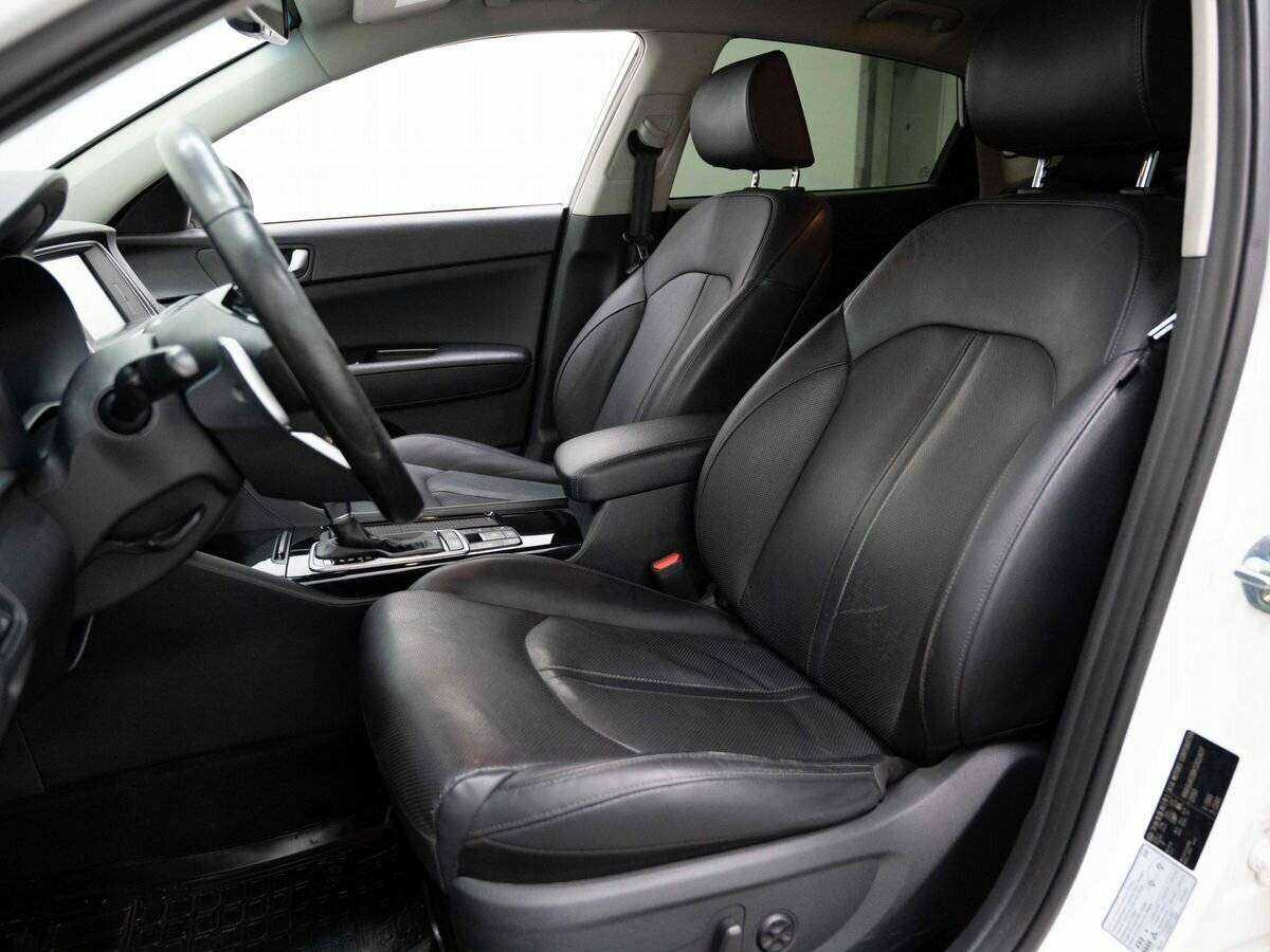 Купить Kia Optima с пробегом. Фото: #9