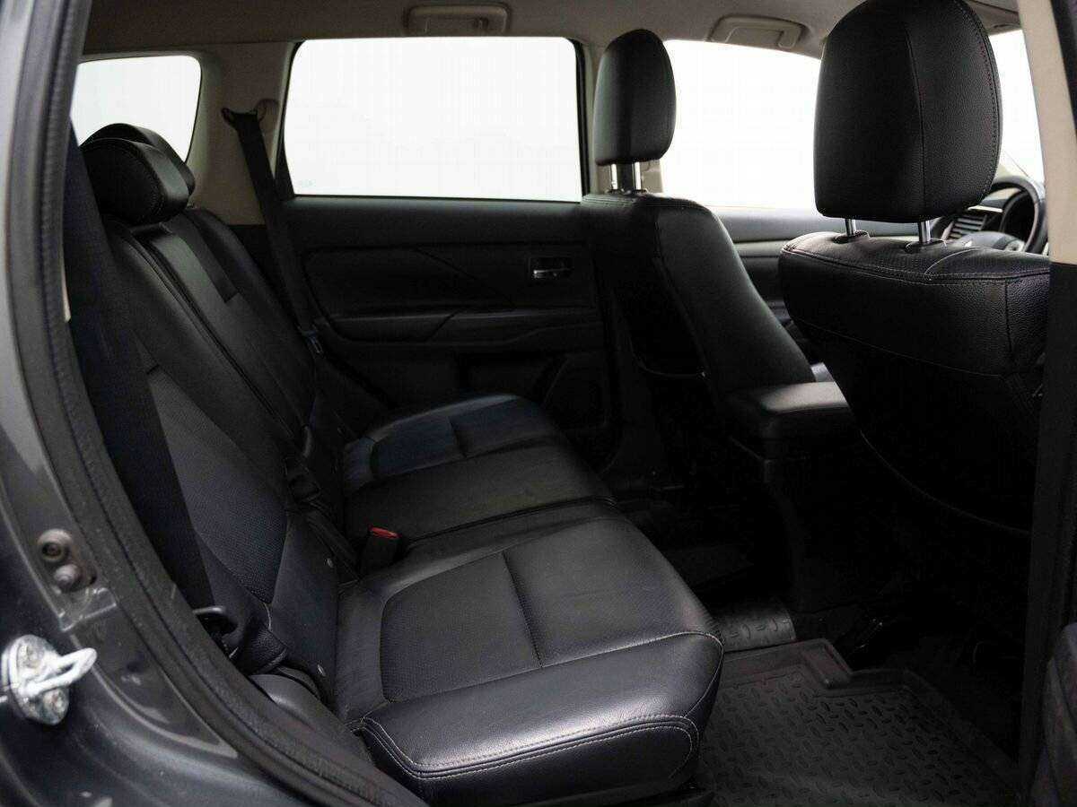 Продажа Б/У Митсубиши Оутлэндер. Фото: #9