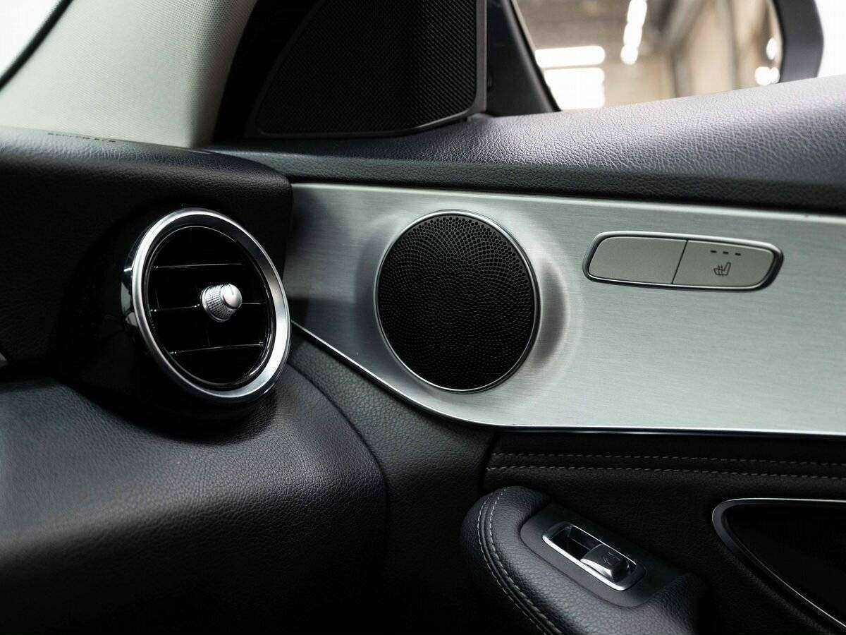 Купить Mercedes-Benz C-Класс с пробегом. Фото: #16