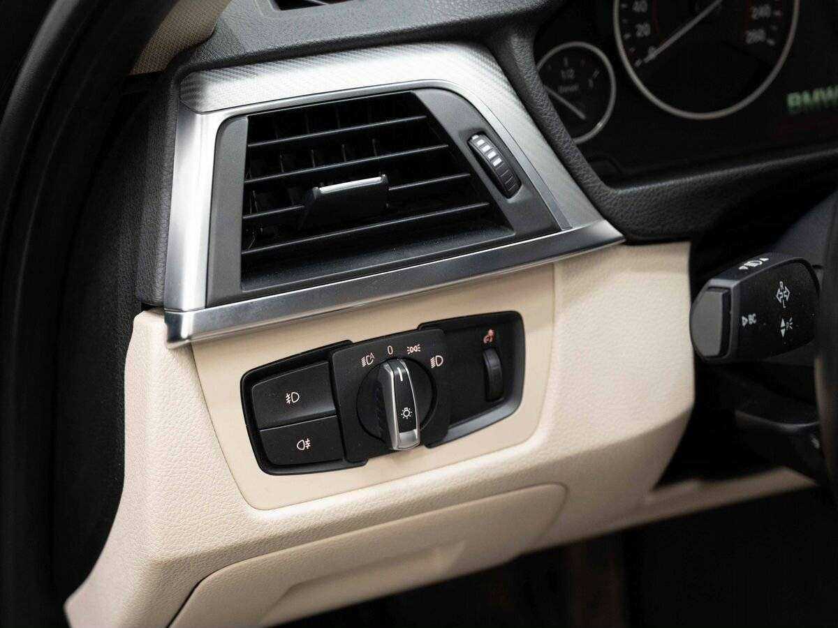 Купить BMW 3 серии с пробегом. Фото: #18