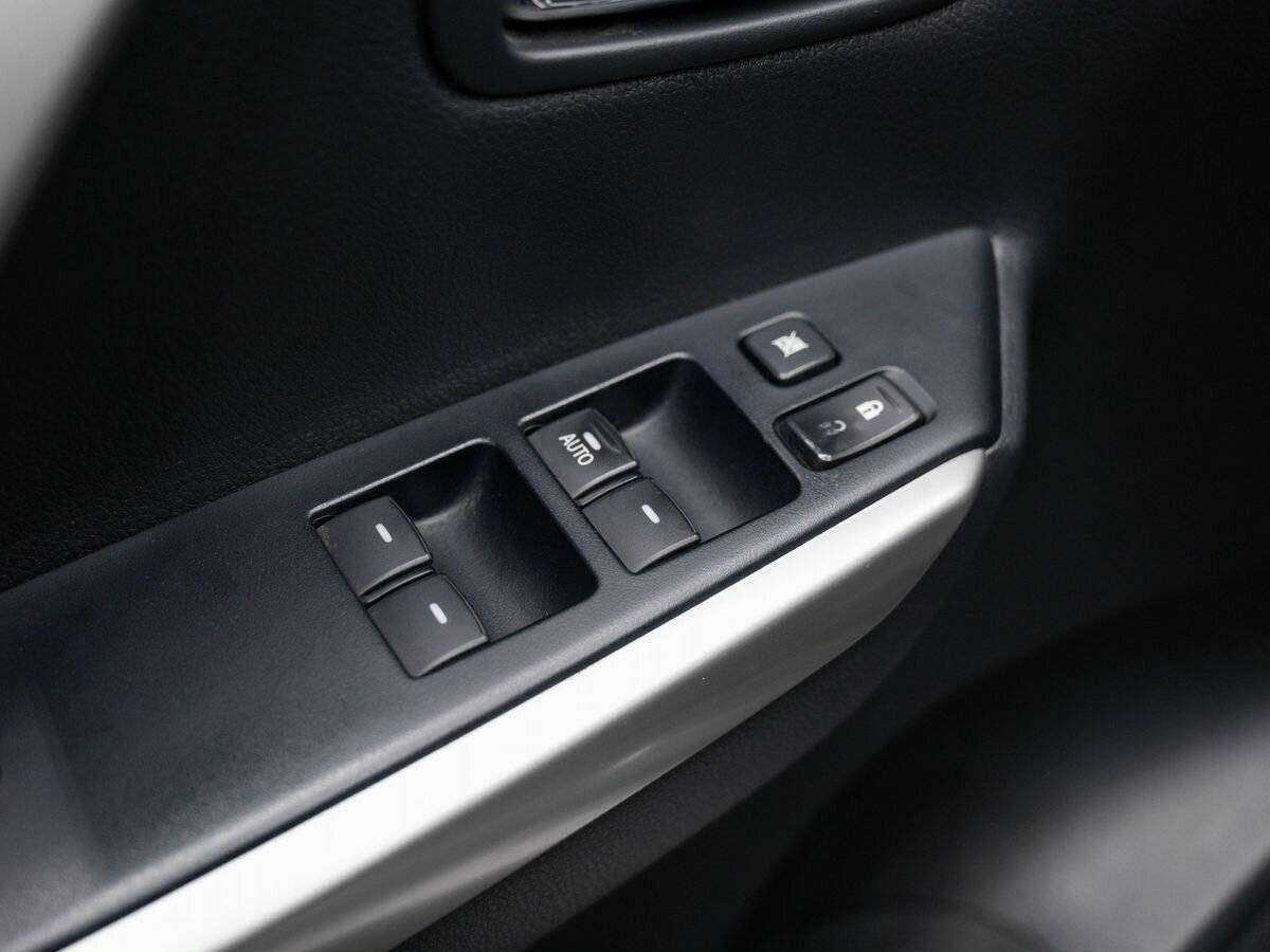 Купить Mitsubishi Pajero Sport с пробегом. Фото: #14