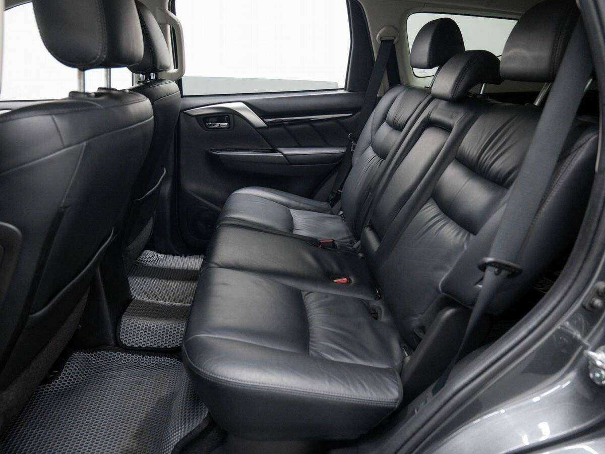 Купить Mitsubishi Pajero Sport с пробегом. Фото: #23