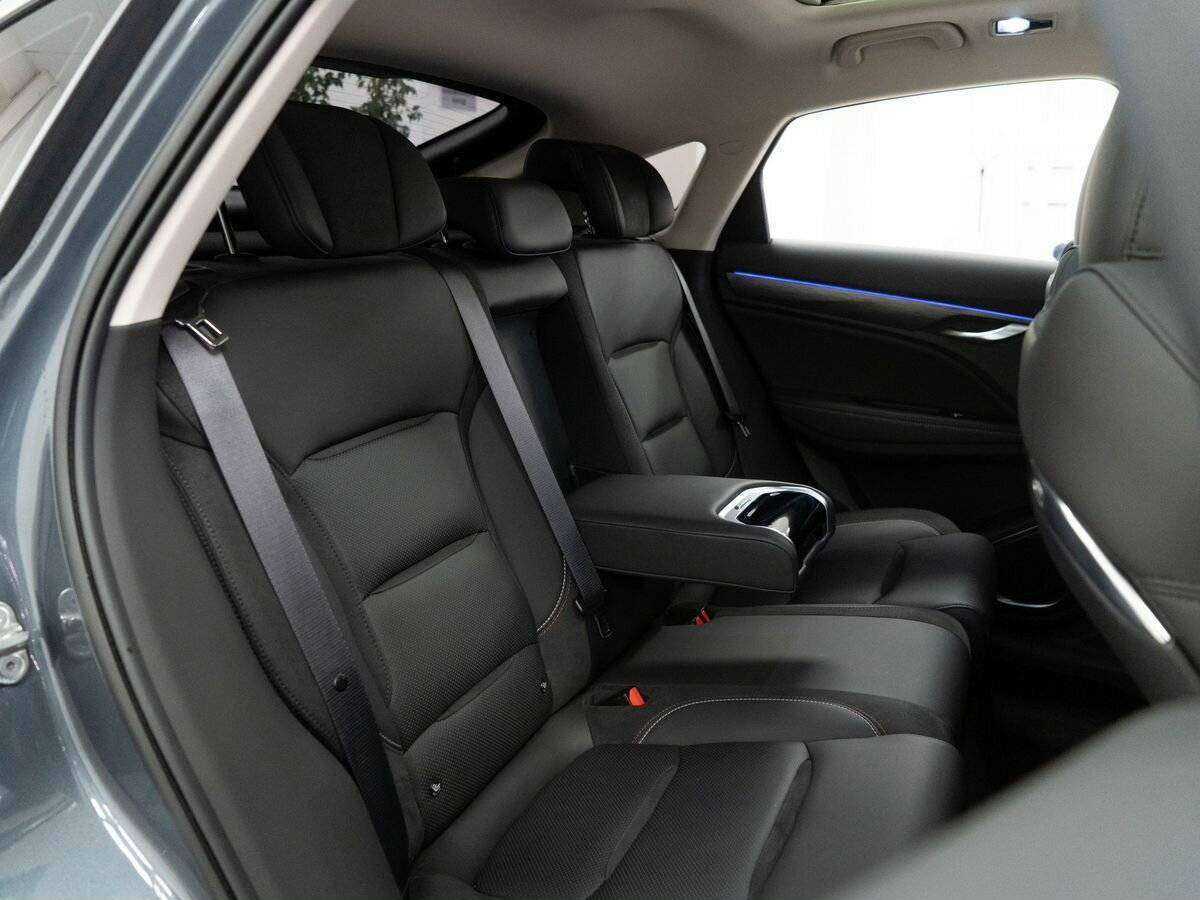 Купить Geely Tugella с пробегом. Фото: #7