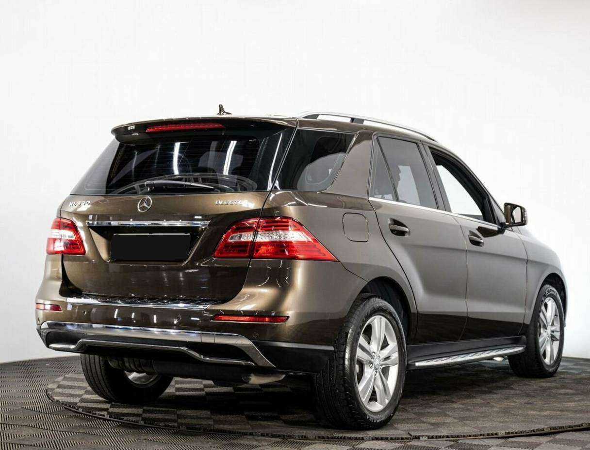 Купить Mercedes-Benz M-Класс с пробегом. Фото: #5