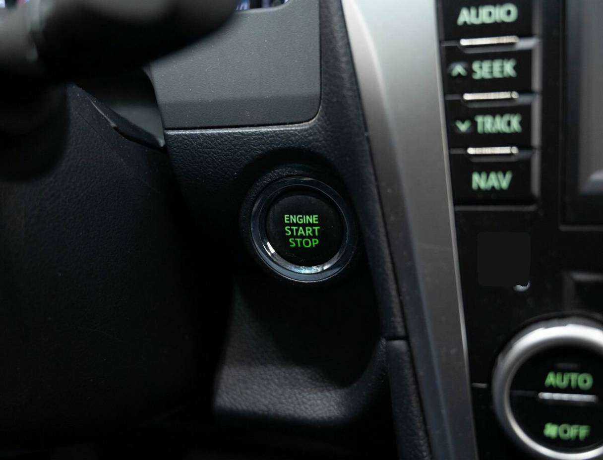 Продажа Б/У Тойота Камри. Фото: #22