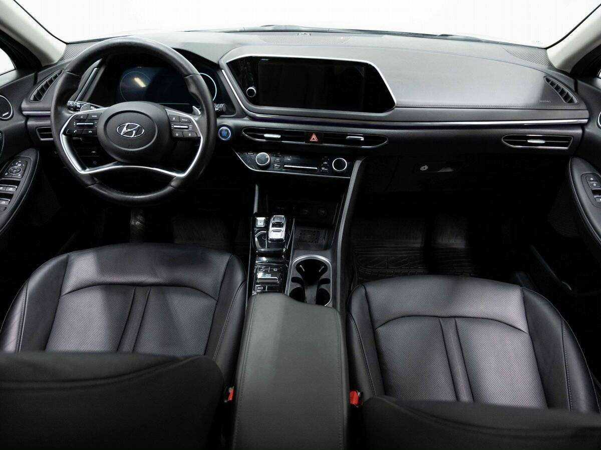 Купить Hyundai Sonata с пробегом. Фото: #21
