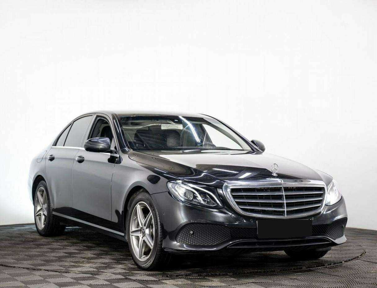 Купить Mercedes-Benz E-Класс с пробегом. Фото: #2