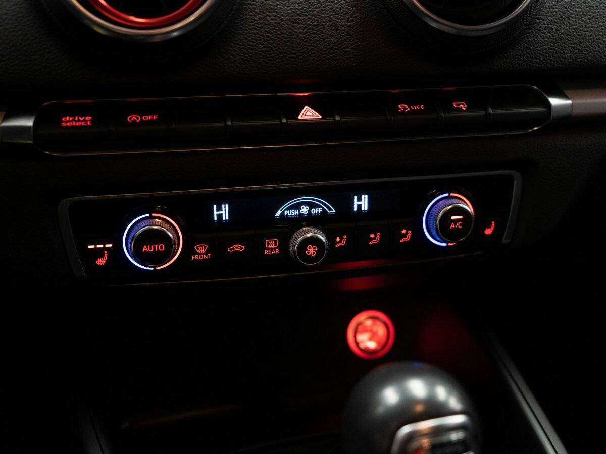 Купить Audi A3 с пробегом. Фото: #12