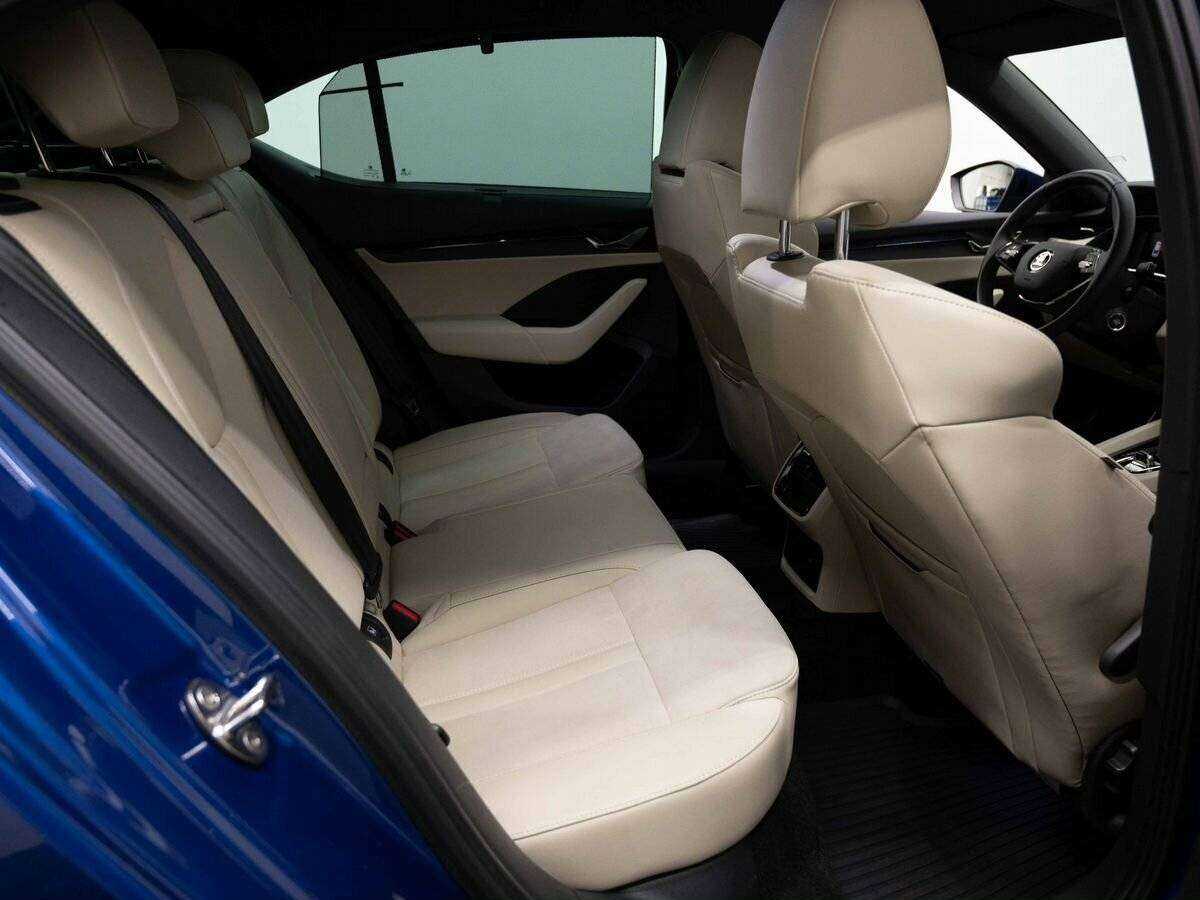 Купить Skoda Octavia с пробегом. Фото: #11