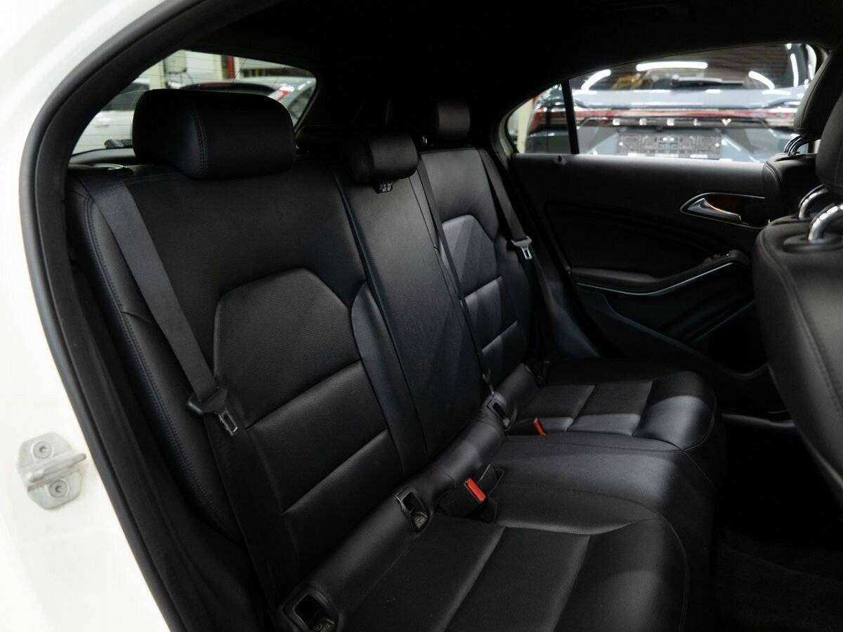 Купить Mercedes-Benz A-Класс с пробегом. Фото: #7