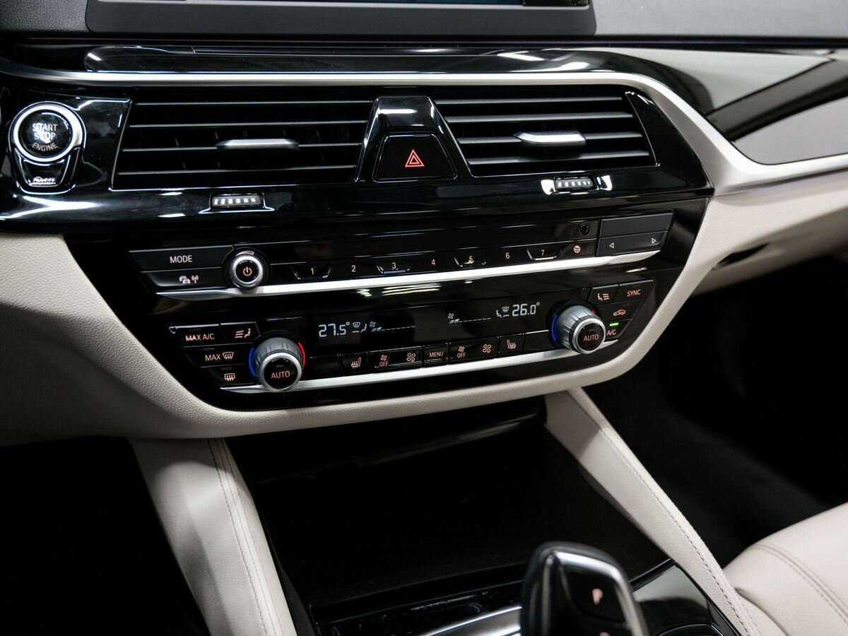 Купить BMW 5 серии с пробегом. Фото: #20