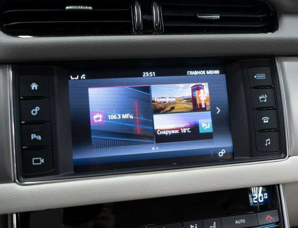 Купить Jaguar XF с пробегом. Фото: #9