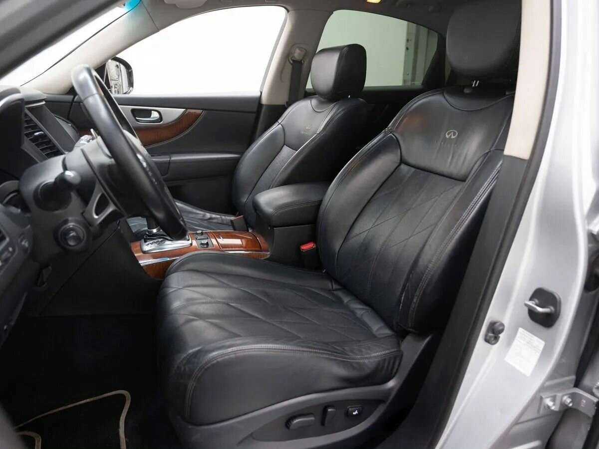 Купить Infiniti FX с пробегом. Фото: #7