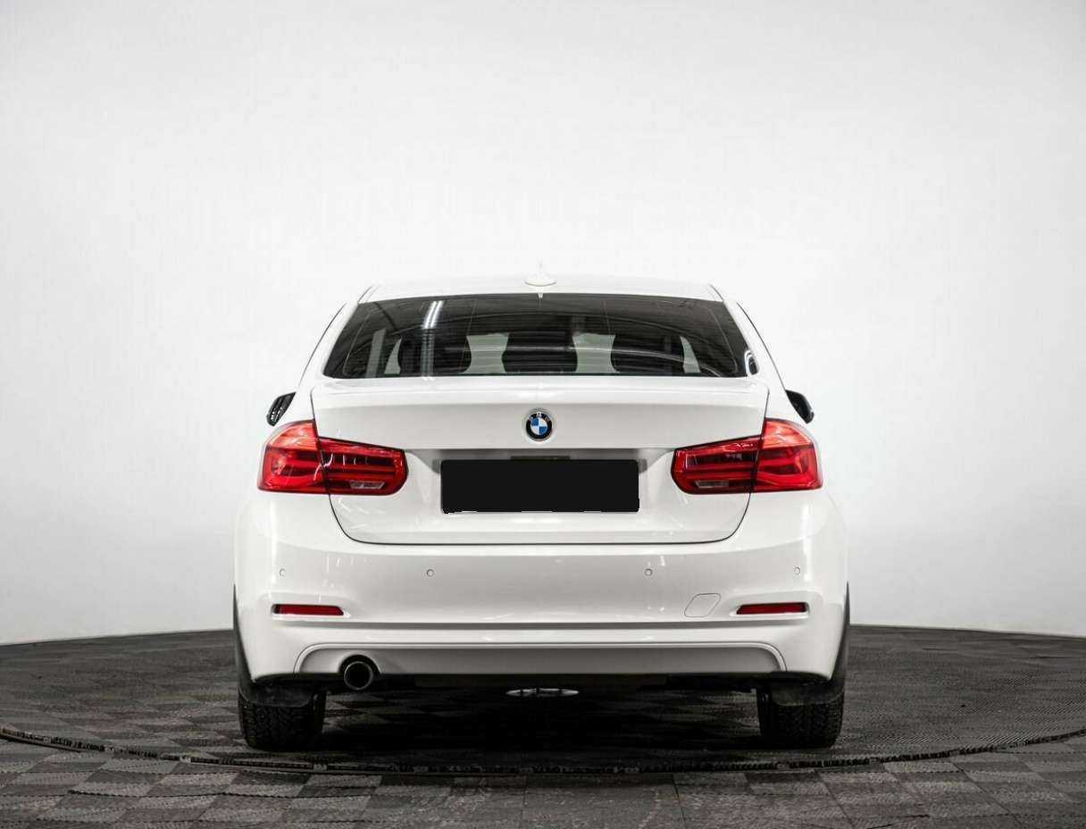 Купить BMW 3 серии с пробегом. Фото: #4