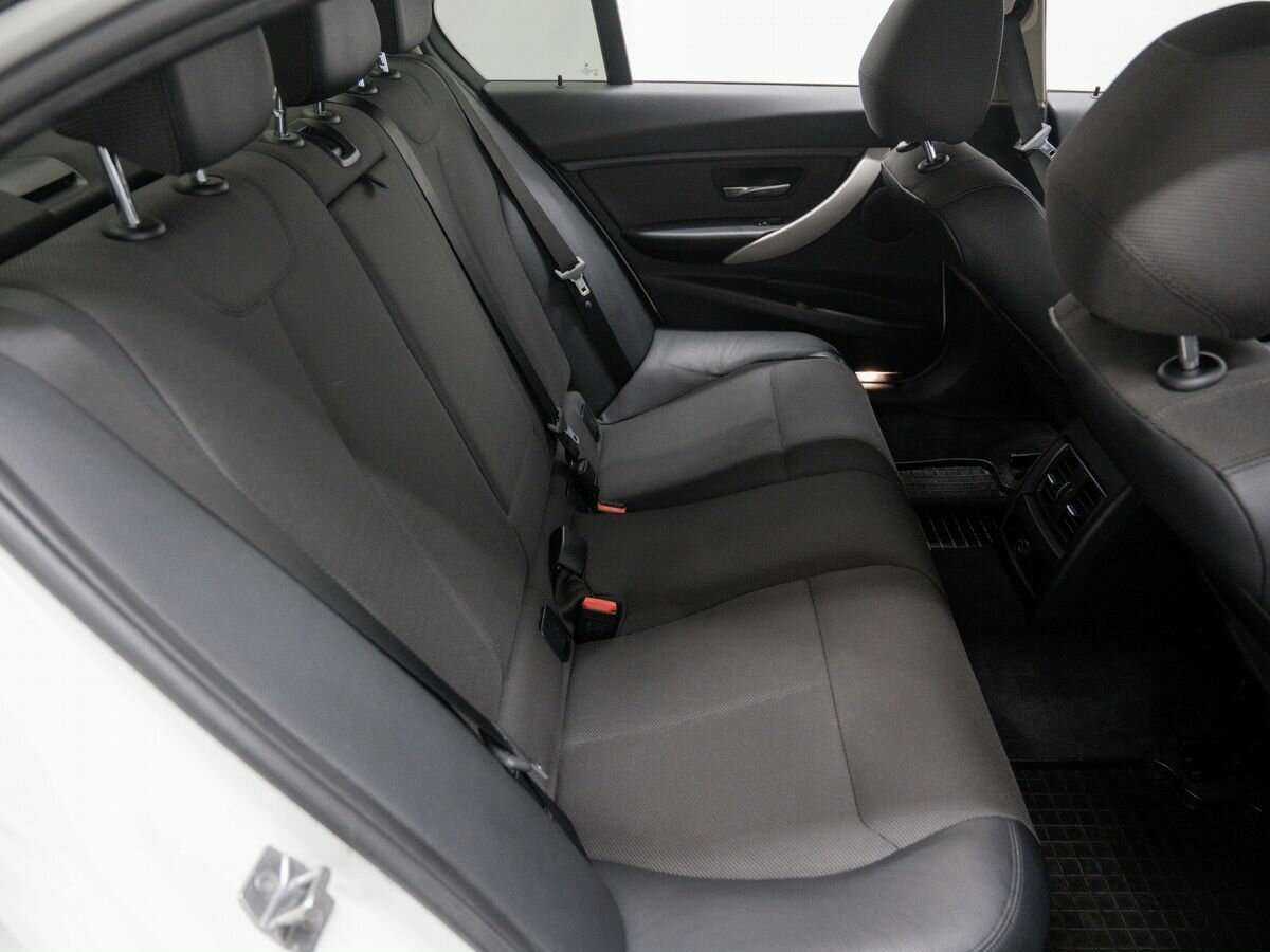 Купить BMW 3 серии с пробегом. Фото: #8