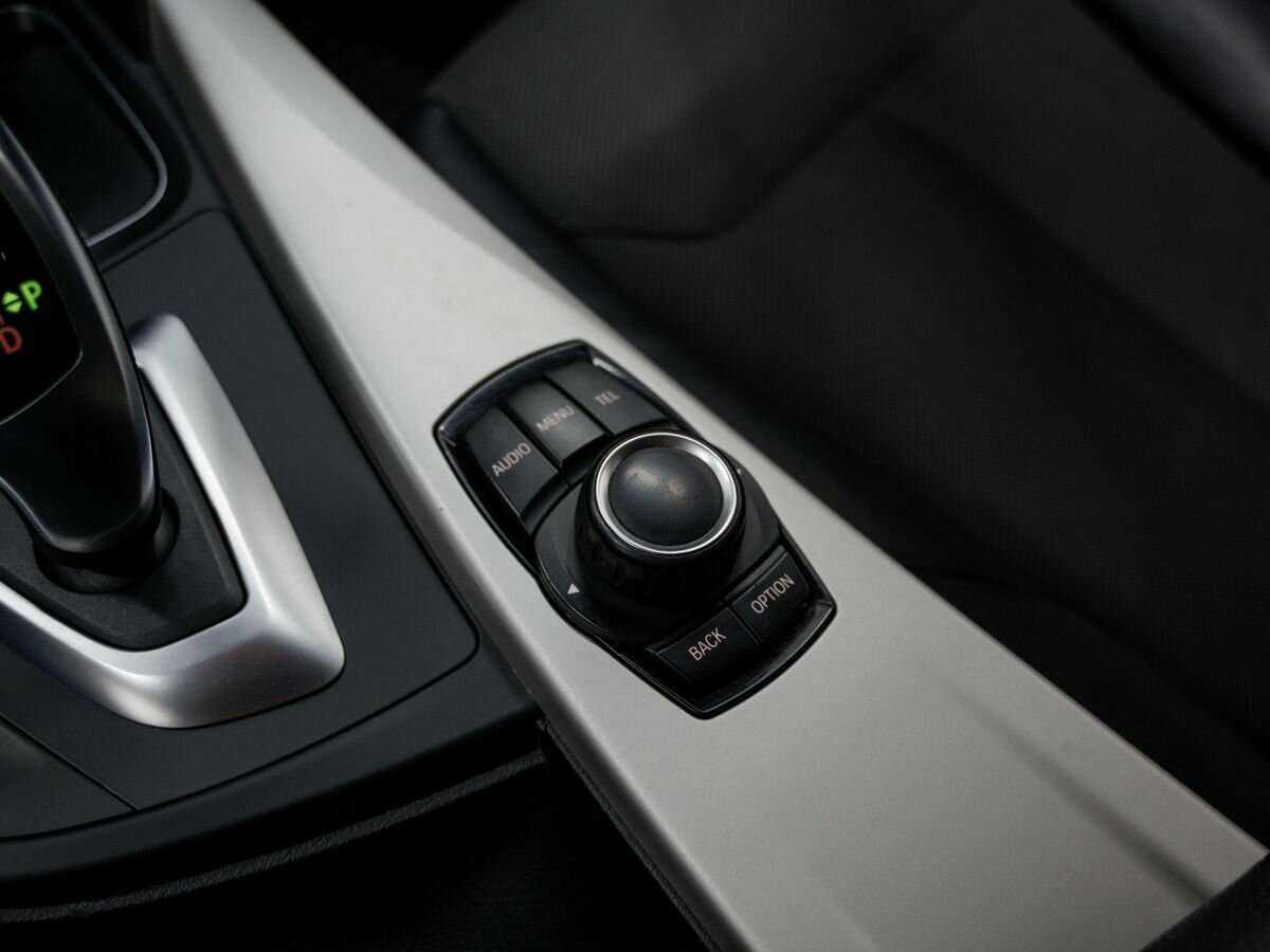 Купить BMW 3 серии с пробегом. Фото: #18