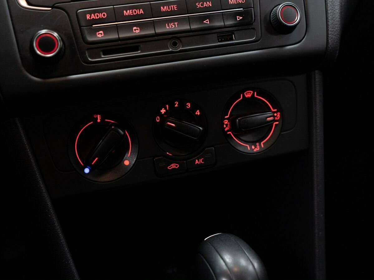 Продажа Б/У Фольксваген Поло. Фото: #9