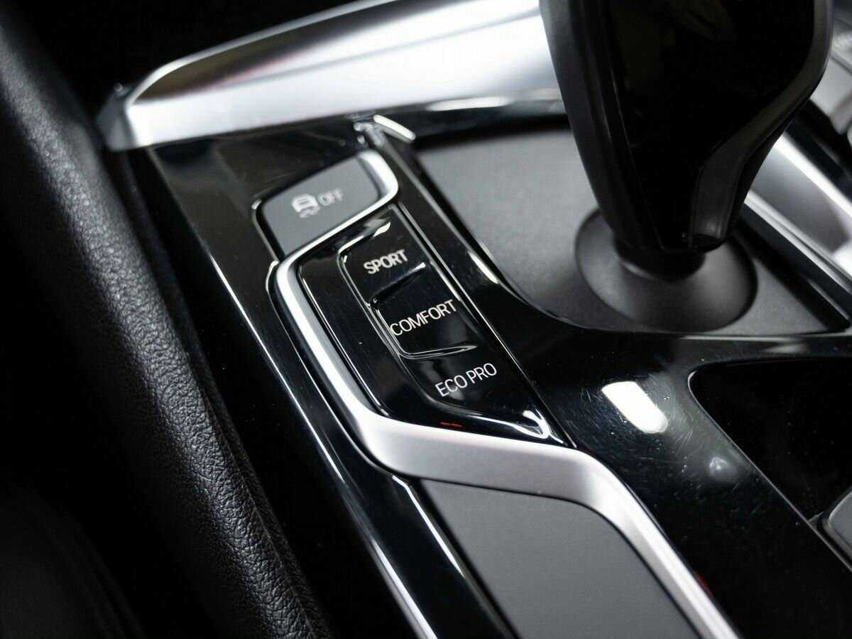 Купить BMW 5 серии с пробегом. Фото: #22