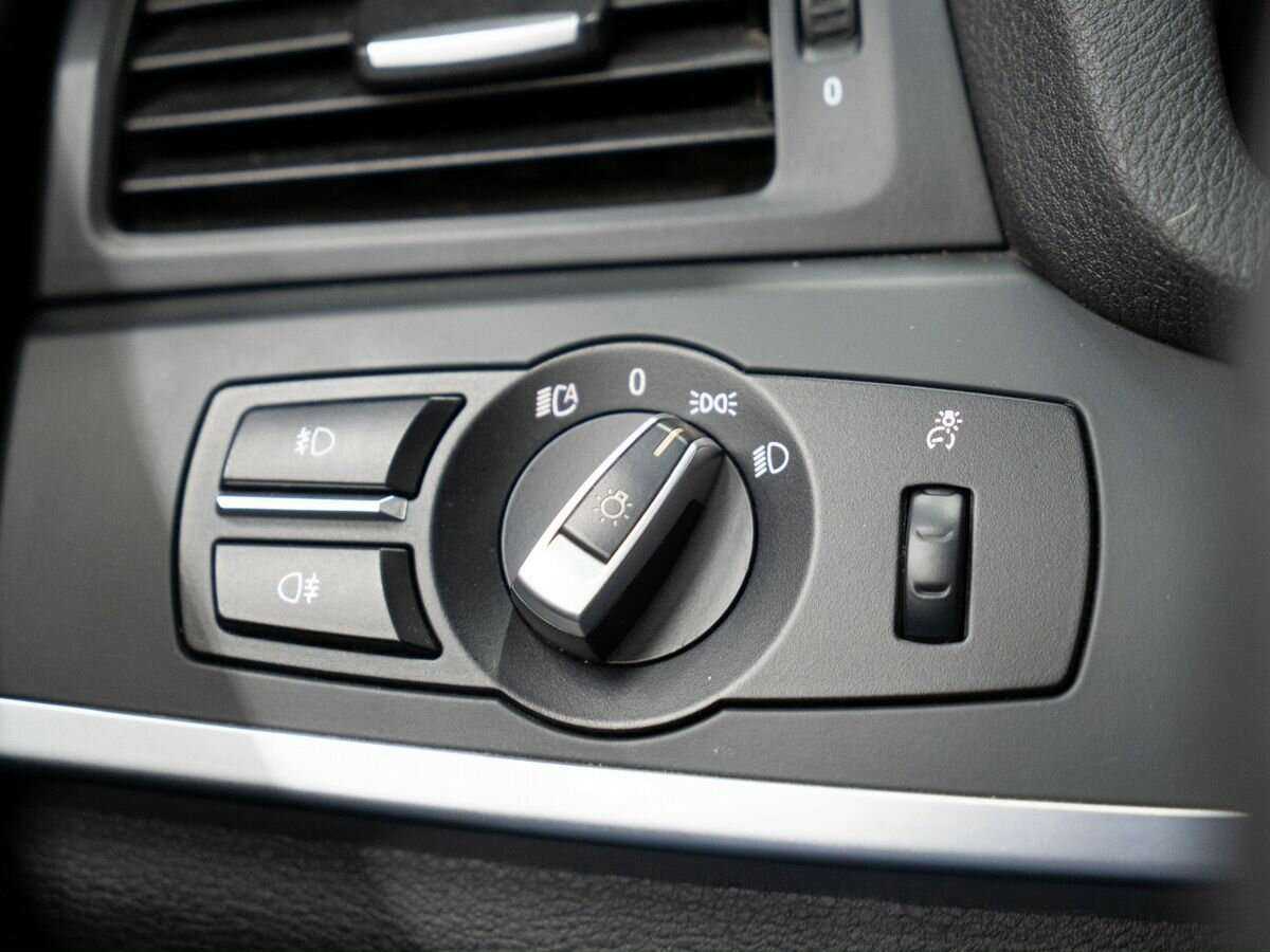 Купить BMW X3 с пробегом. Фото: #15