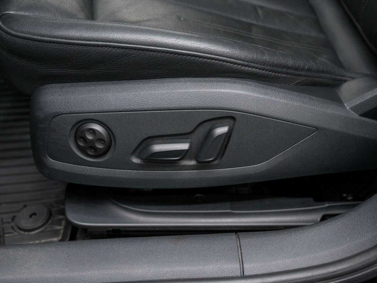 Купить Audi A4 с пробегом. Фото: #16