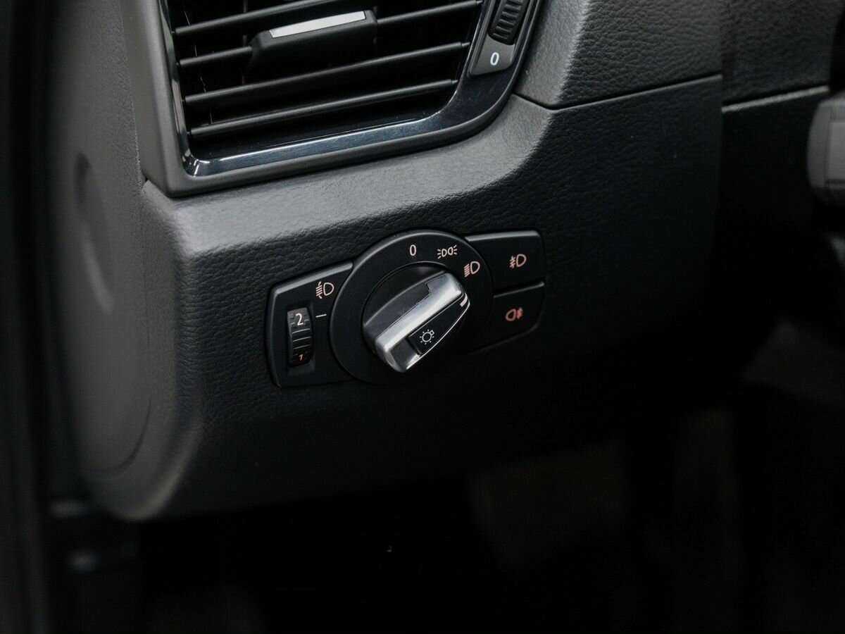 Купить BMW X1 с пробегом. Фото: #15