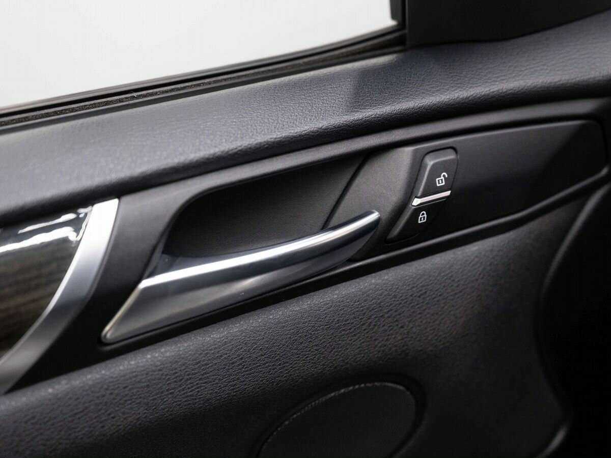 Купить BMW X3 с пробегом. Фото: #23