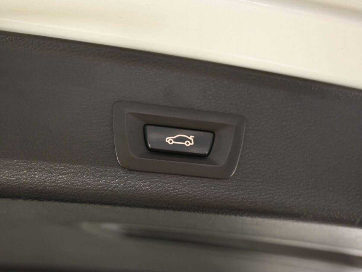 Купить BMW X3 с пробегом. Фото: #25