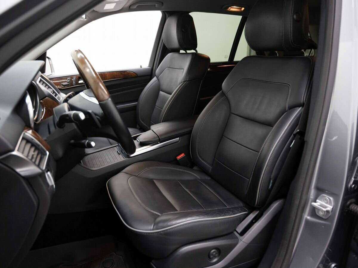 Купить Mercedes-Benz M-Класс с пробегом. Фото: #9