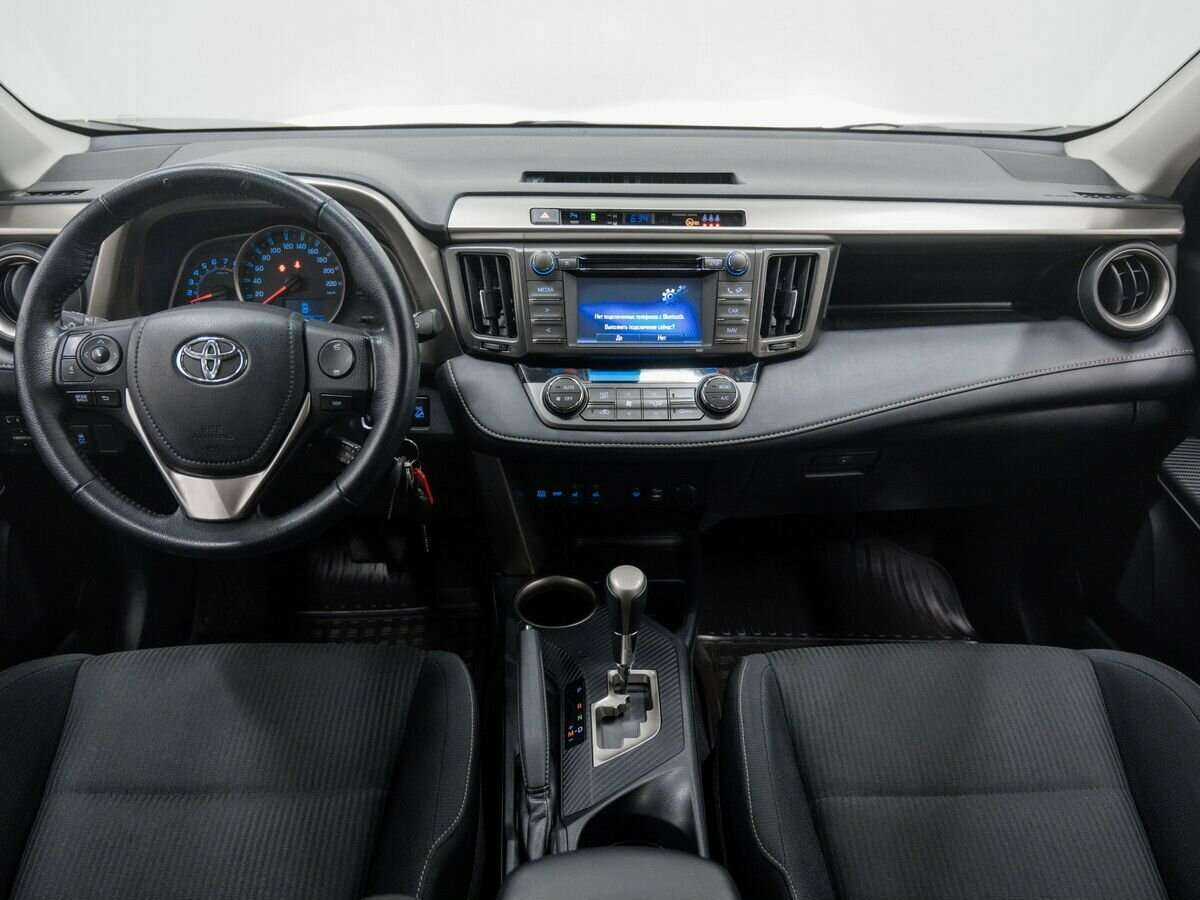 Купить Toyota RAV4 с пробегом. Фото: #10