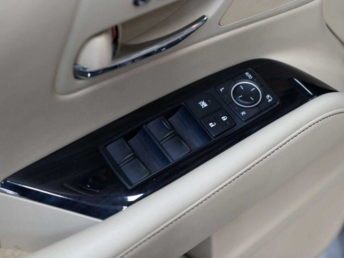 Купить Lexus RX с пробегом. Фото: #14