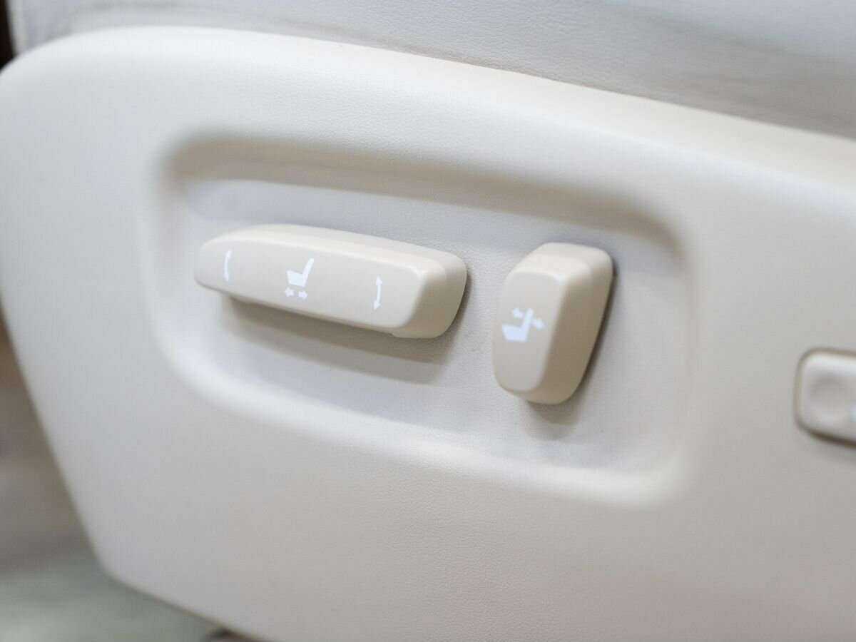 Купить Lexus RX с пробегом. Фото: #16