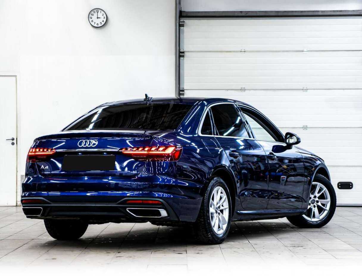 Купить Audi A4 с пробегом. Фото: #2